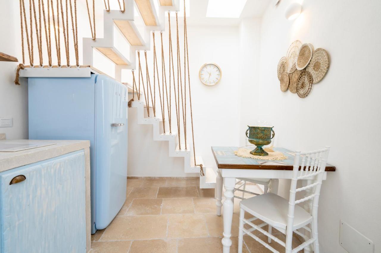 Apulia Charming Suites - Casa Lonfo Suite Sole Монополі Екстер'єр фото