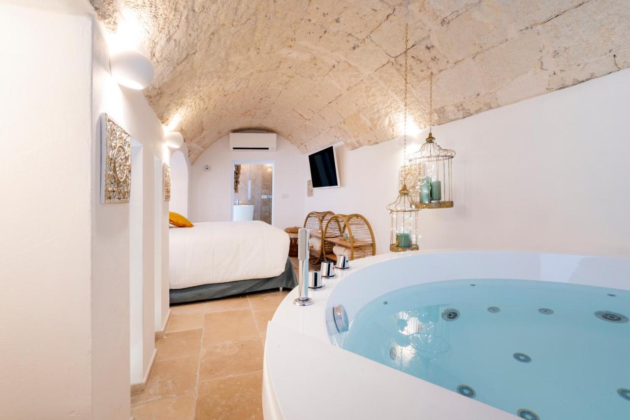 Apulia Charming Suites - Casa Lonfo Suite Sole Монополі Екстер'єр фото