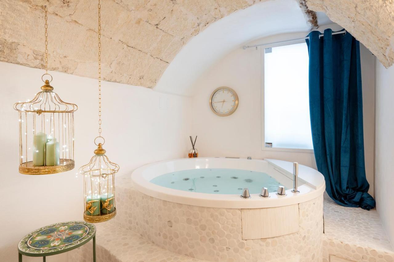 Apulia Charming Suites - Casa Lonfo Suite Sole Монополі Екстер'єр фото