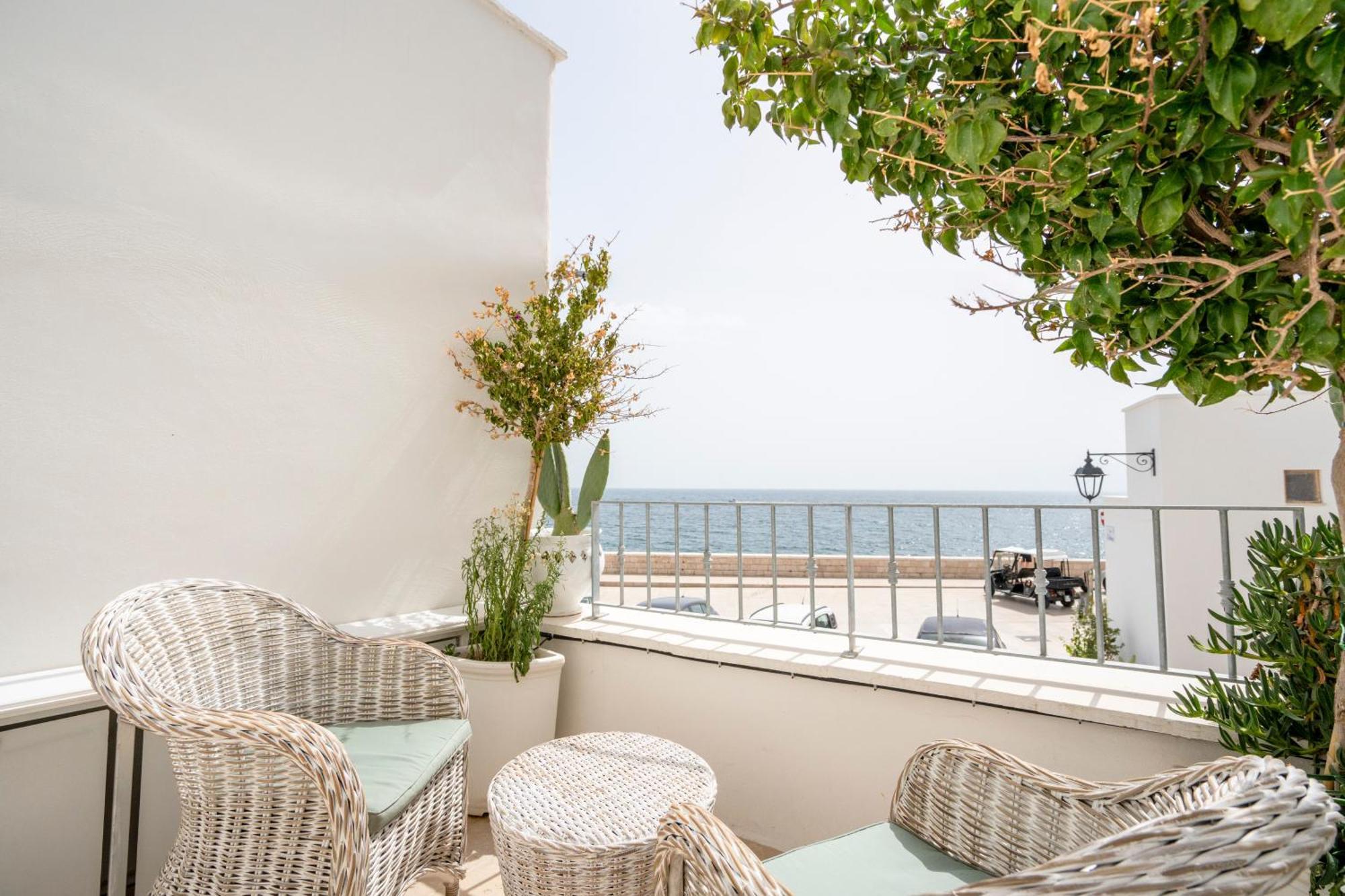 Apulia Charming Suites - Casa Lonfo Suite Sole Монополі Екстер'єр фото